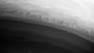 Saturn_Kelvin_Helmholtz